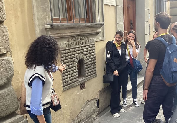 Florence Wine Windows Walk with Wine Tasting